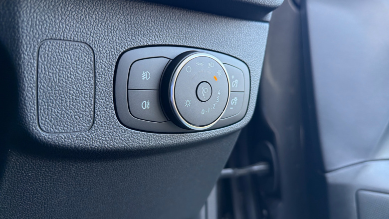 Ford Focus 1.0 EcoBoost Hybrid mHEV 155 ST-Line 5dr Auto Petrol Estate